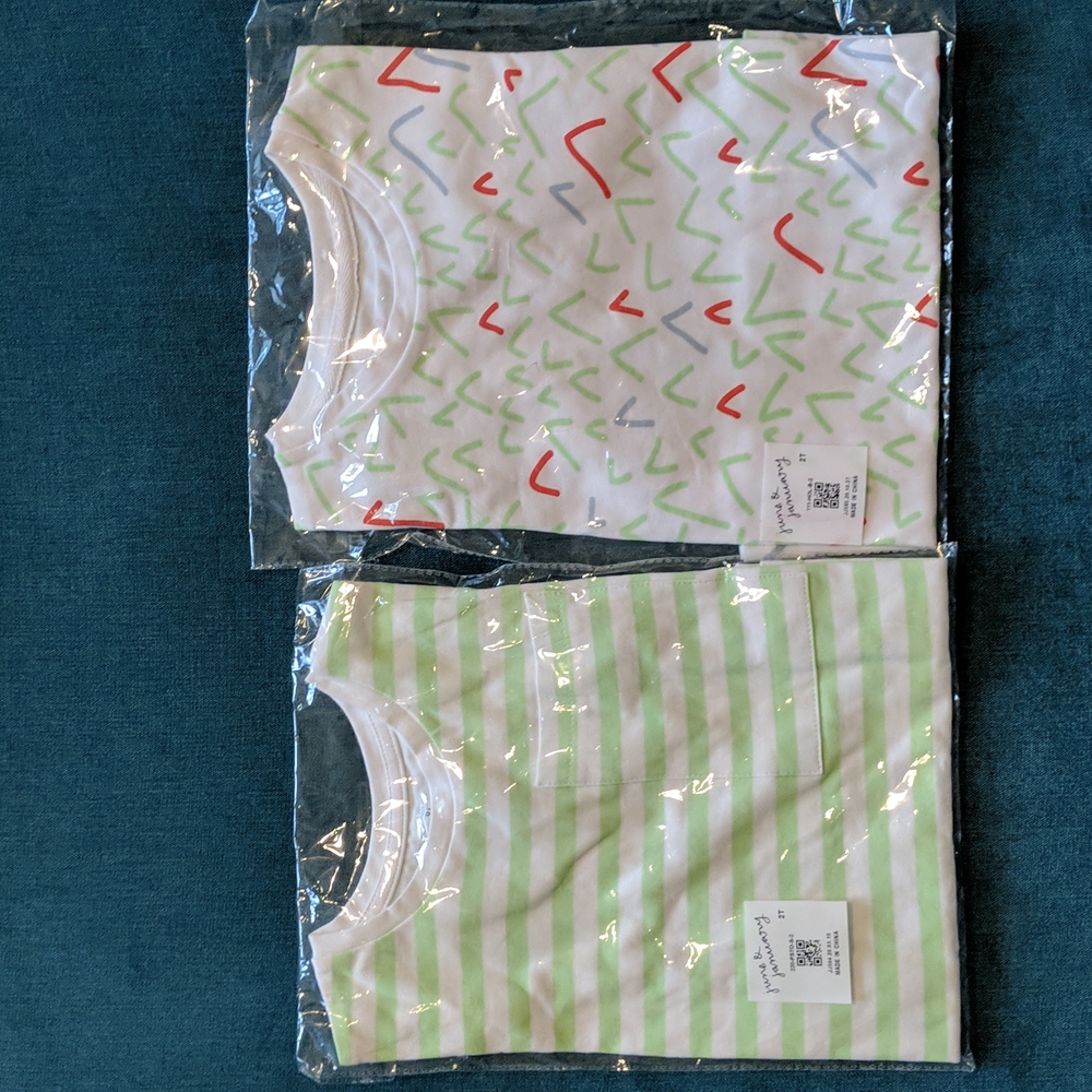 June & January T-shirt Set